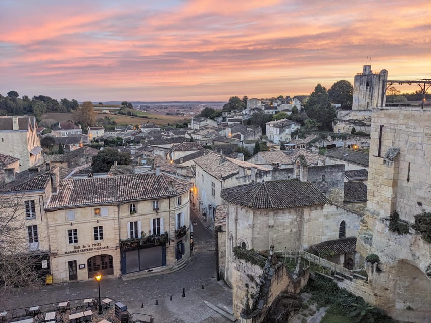 Saint-Emilion view of the Unesco listed city on Saint-Emilion and Médoc tour